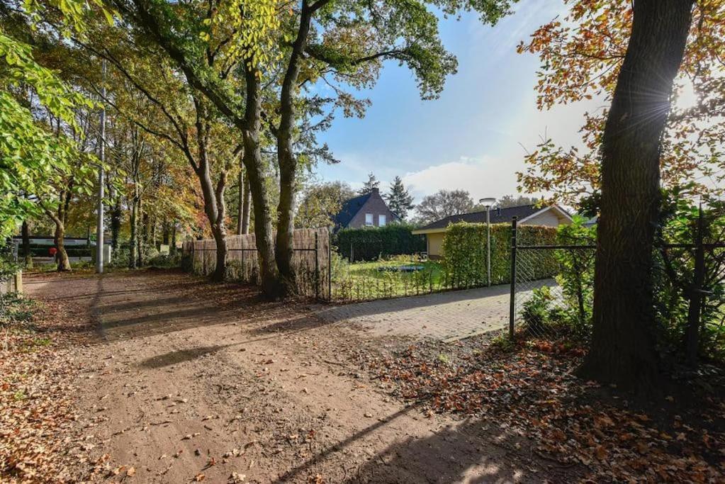 Huinerhofje 2 - Vrijstaand Met Grote Omheinde Tuin, Rust, Privacy En Nabij Bossen Villa Putten Exterior foto